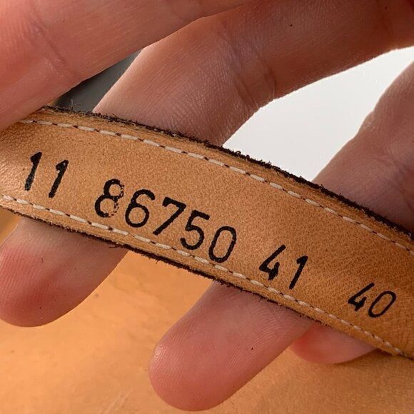 Think SoSo womens sandals size 11 chocolate brown floral toe ring - Picture 11 of 12